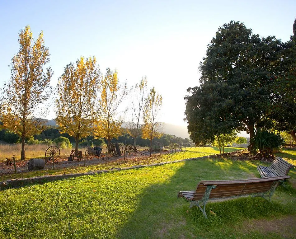 Albergue Mas Gircos Sant Ferriol Hostel